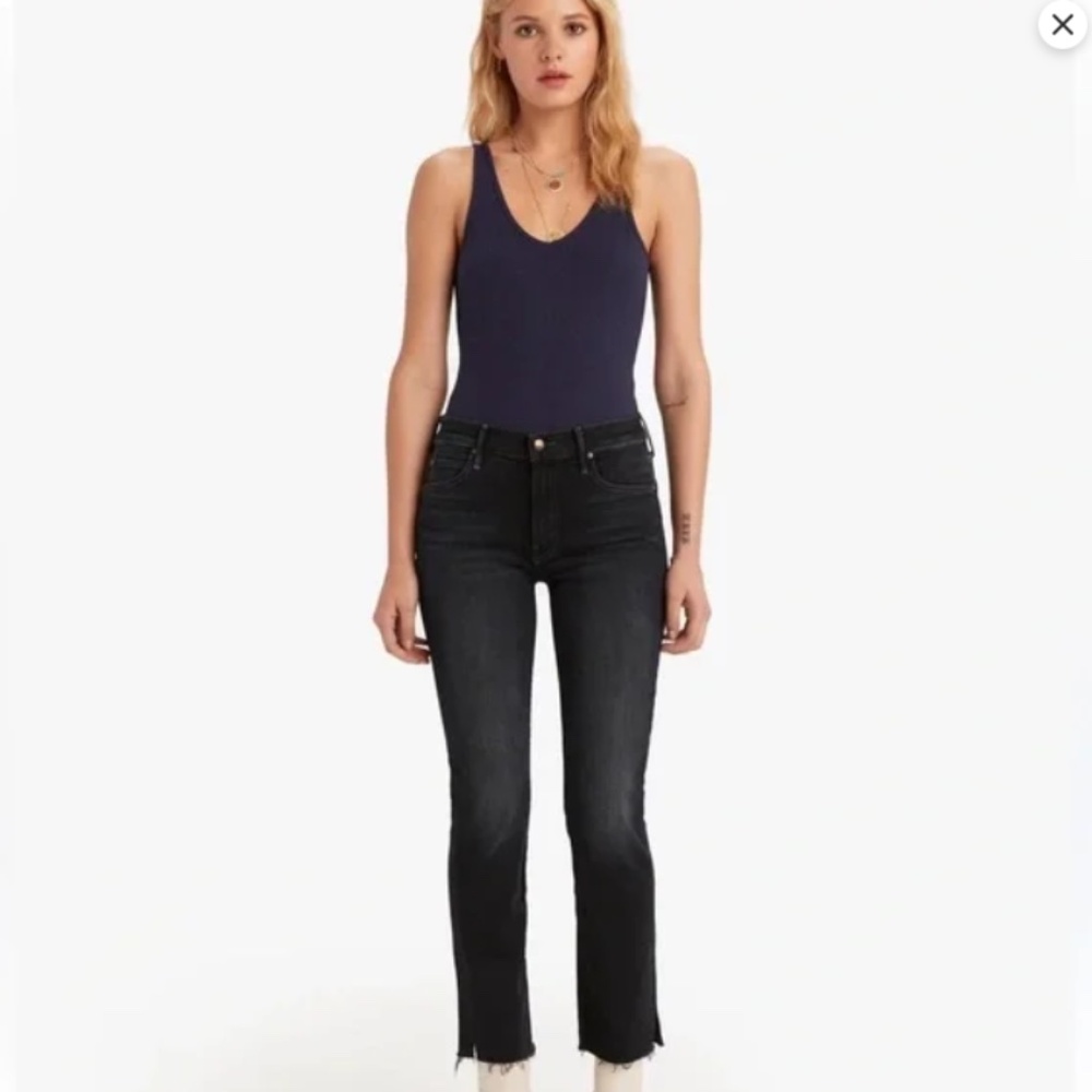 MOTHER DENIM THE RASCAL ANKLE SNIPPET IN BLACKBIRD SIZE 27